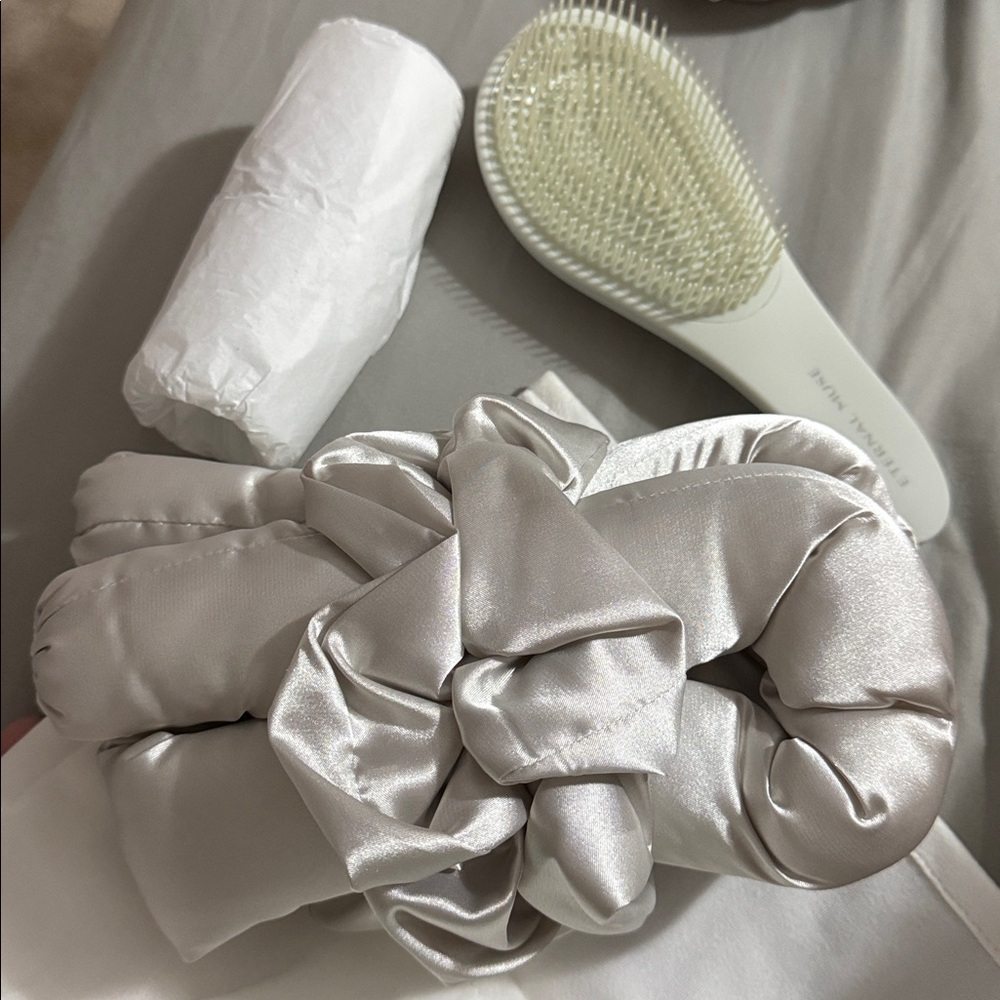 Eternal muse jumbo curling rod with rollers and hairbrush